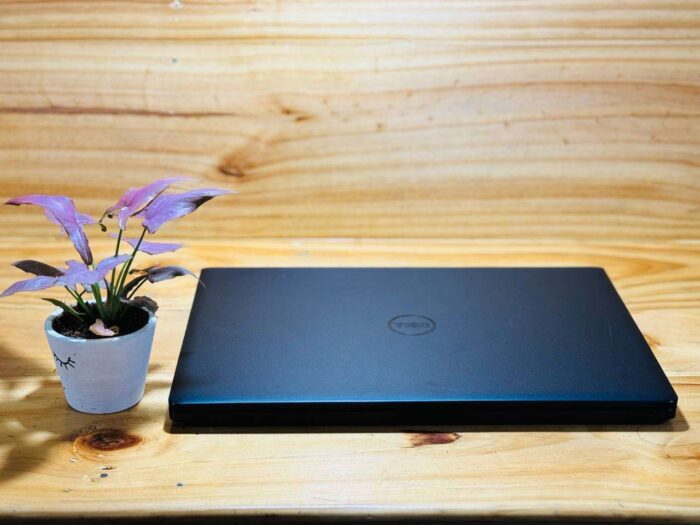 Dell Inspiron 3567 Intel Core i3 7th Gen 15.6-inch FHD Laptop (8GB/256 SSD/Windows 10 Home/MS Office/Blue/2.5kg). - Image 3