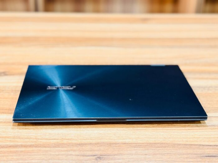 ASUS ZenBook Flip 13 OLED – Premium 2-in-1 Convertible i5 11TH GEN - Image 9
