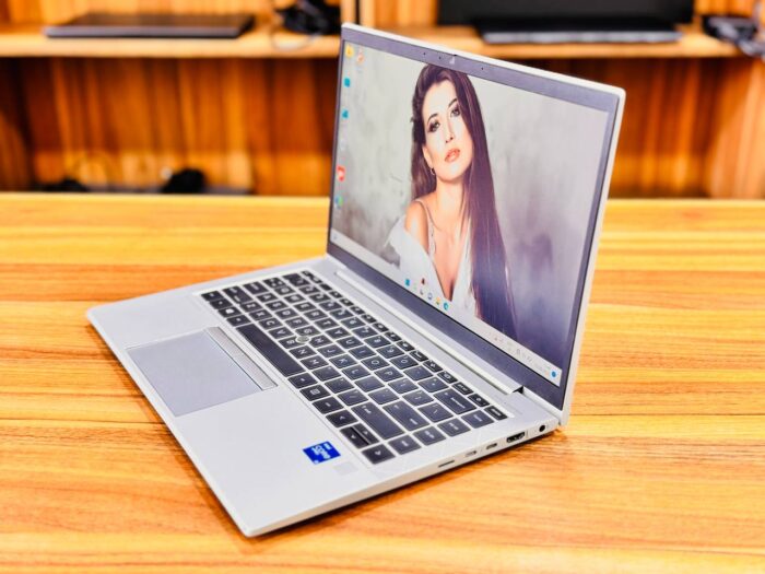 HP EliteBook 840 G8 – 14" FHD Notebook i5 11TH GEN - Image 4