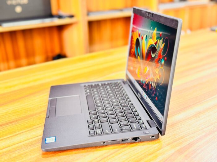 Dell Latitude 5300 Laptop i5 8TH GEN - Image 2