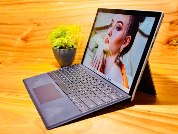 Microsoft Surface Pro 7 – 12.3″INCH i5 10TH GEN - Image 4