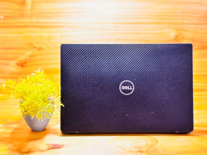 Dell Latitude 7400 i7 8TH GEN - Image 2