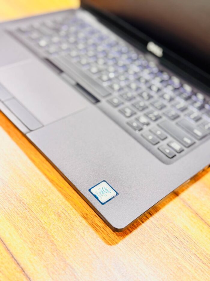 Dell Latitude 5400 i7 8th GEN - Image 6