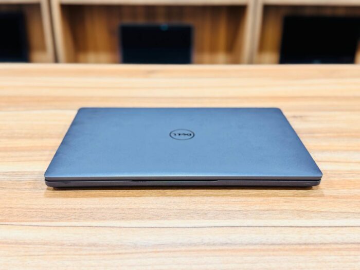 Dell Latitude 5400 i7 8th GEN - Image 5
