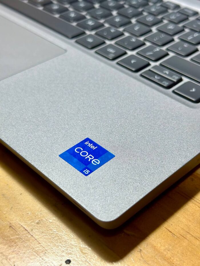 DELL Laptop Latitude 5420 9H83R i5 11TH GEN - Image 5