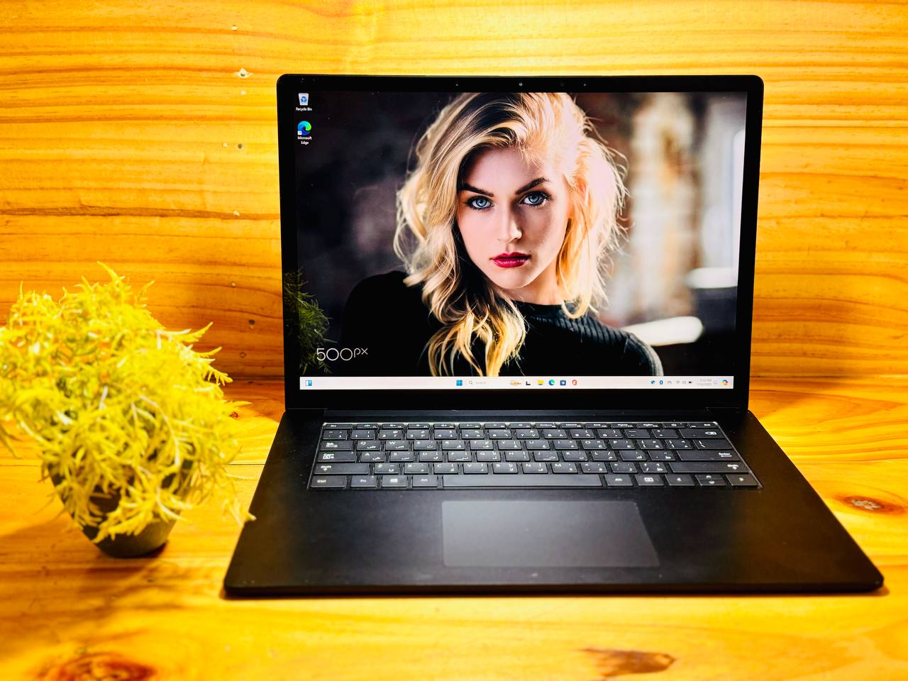 Microsoft Surface Laptop 4 – 15″ Touch | Core i7 | 16GB RAM | 512GB SSD