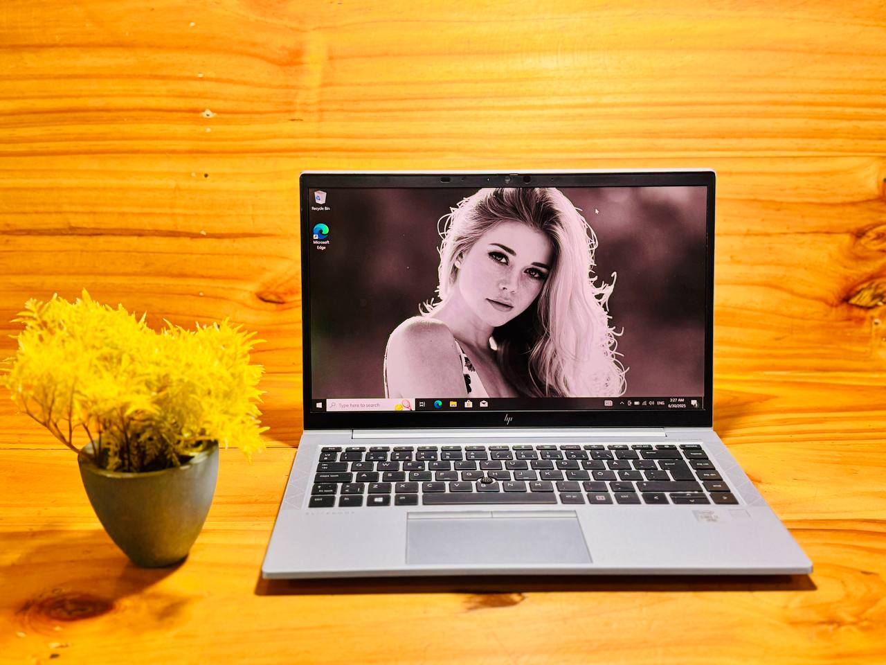 HP Probook 640 G5 14" Notebook - 1920 X 1080 - Core i5 i5-8365U - 12 GB RAM - 256 GB SSD - Windows 10 Pro 64-bit