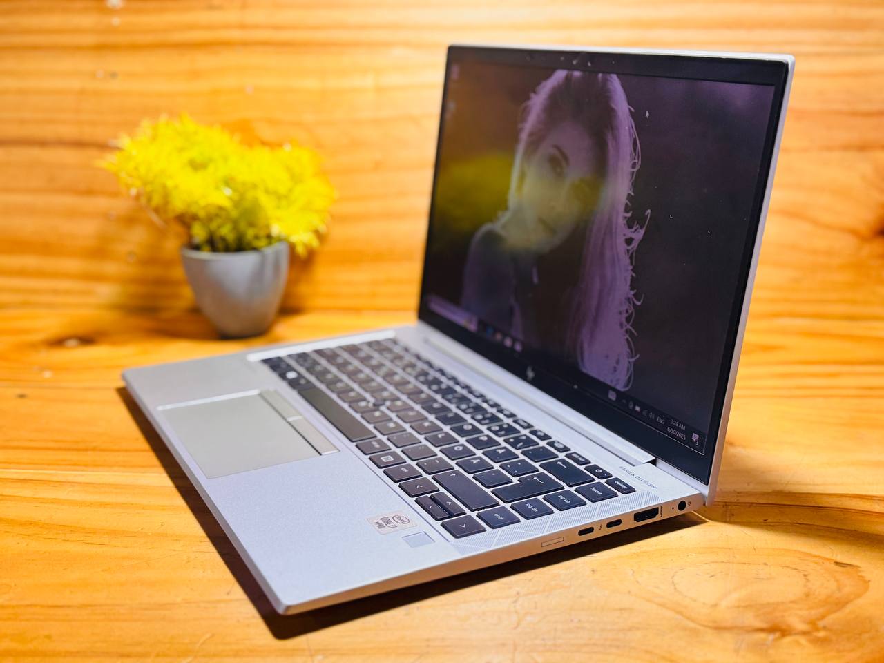 HP EliteBook 840 G7 14" FHD IPS Premium Business Laptop, 10th Gen Intel Core i7-10610U, 32GB RAM, 512GB PCIe SSD - Image 2