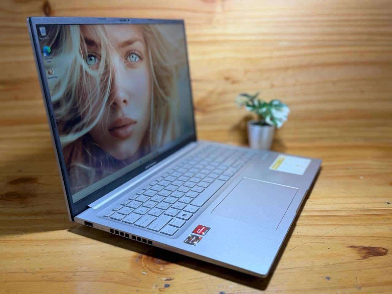 ASUS Vivobook 16X , AMD Ryzen 7 5800Hs, 16" (40.64 Cms) Fhd+, Thin and Laptop (HDMI/16Gb/1TB Ssd/Windows 11/Office 2021/Alexa Built-in/Backlit Kb/Fp Sensor/Silver/1.88 Kg) - Image 5